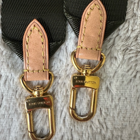 Louis Vuitton Khaki and Vachetta Leather Adjustable Strap- from multi pochette - Picture 6 of 8